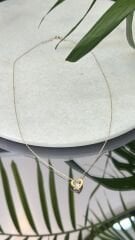 Kalpli Taşlı Kolye