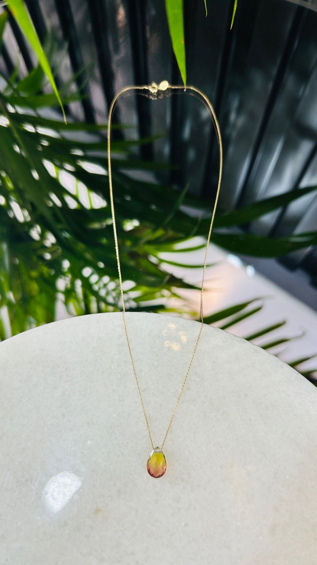 DAMLA RENKLİ TAŞLI KOLYE