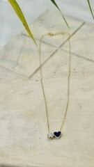 MOR KALPLİ TAŞLI KOLYE