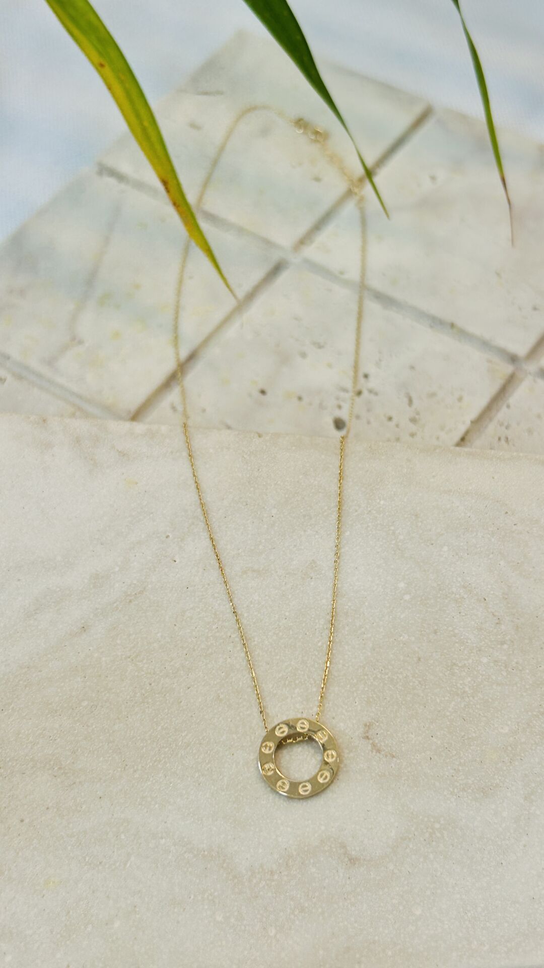 YUVARLAK UÇLU KOLYE