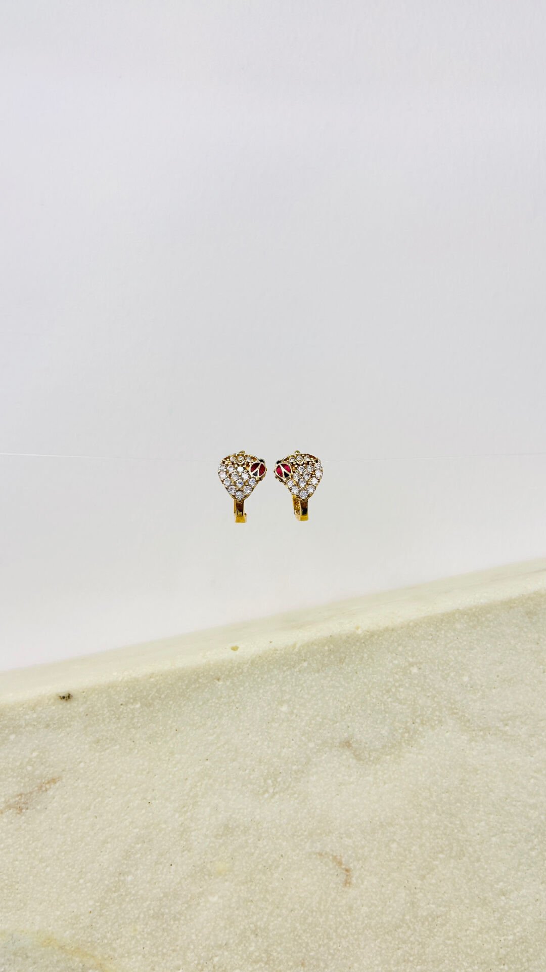 ÇİLEK ÇOCUK KÜPESİ