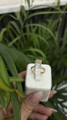 KOLLARI TAŞLI TEKTAŞ