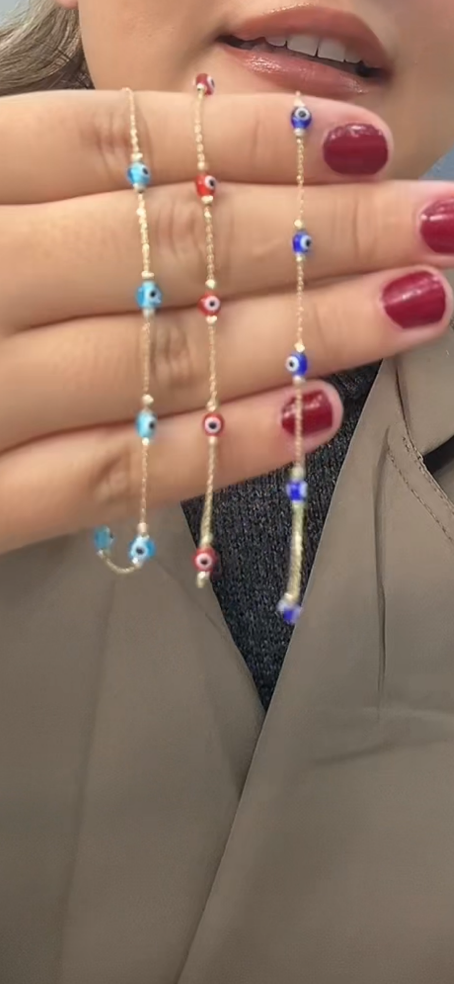 Nazar boncuklu bileklik ve kolye